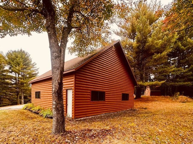 view of side of property