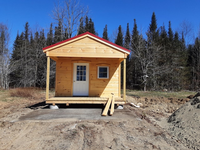 view of shed / structure