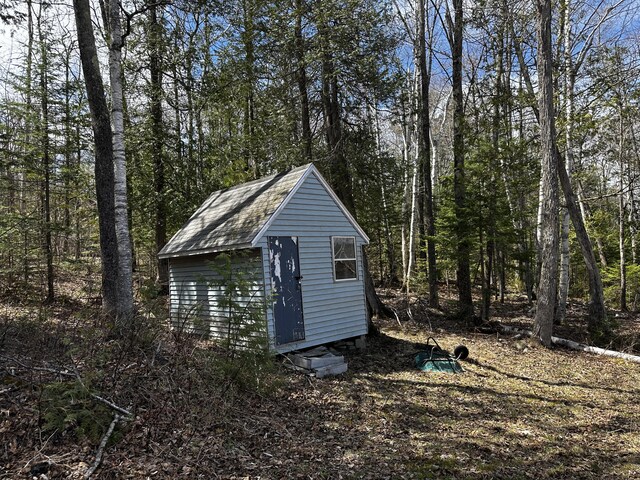 63 Tenney Hill Rd, Monson, ME 04464