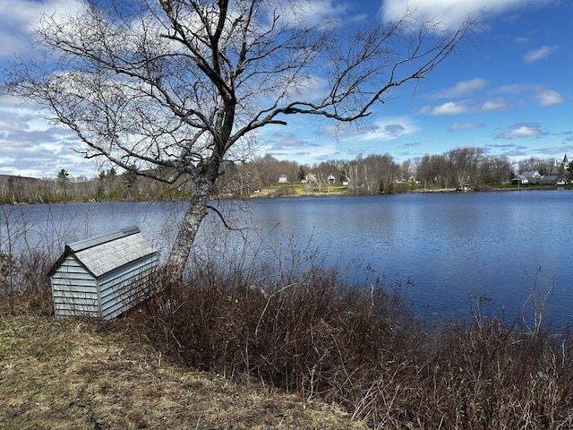 63 Tenney Hill Rd, Monson, ME 04464