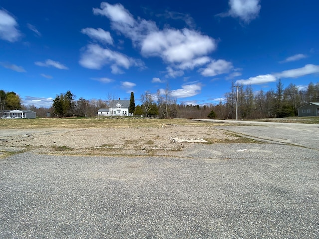 Listing photo 3 for 1057 Main St, East Machias ME 04630