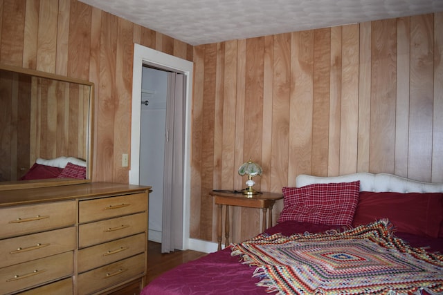 bedroom featuring a textured ceiling