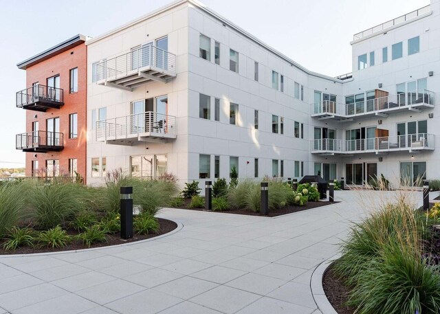 387 Commercial St Unit 709, Portland, ME 04101 - view of apartment building / complex