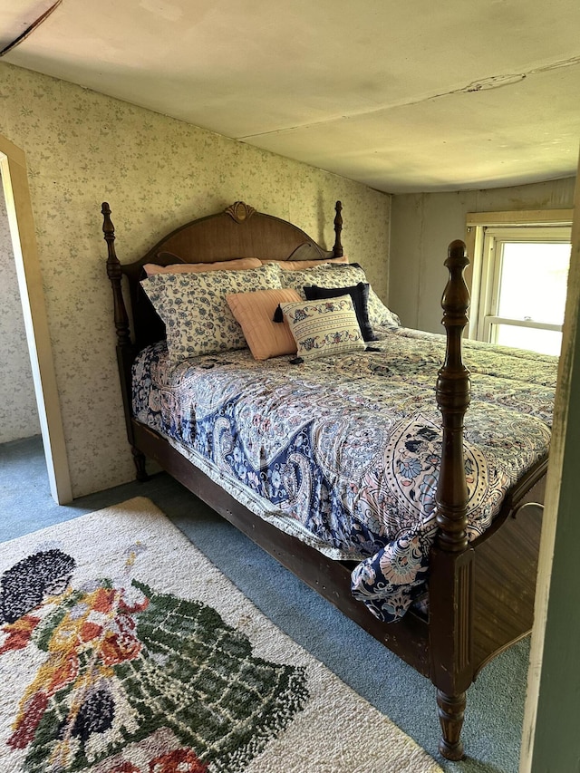 bedroom with carpet flooring