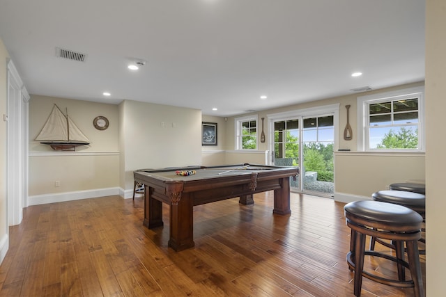 recreation room with billiards and hardwood / wood-style flooring