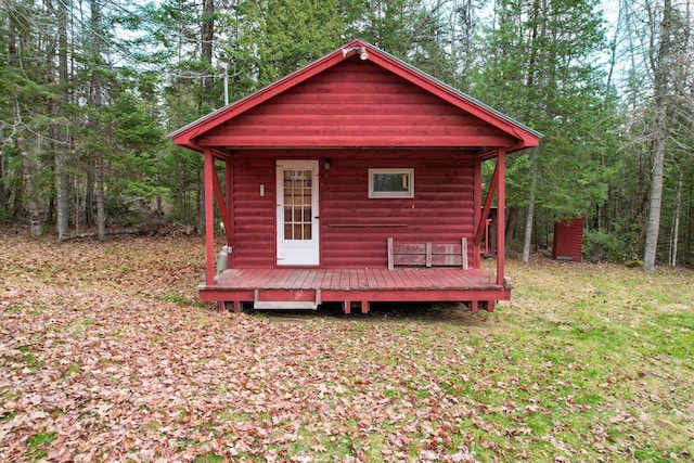 view of outdoor structure