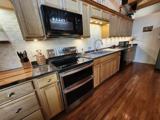 kitchen with sink, dark hardwood / wood-style floors, tasteful backsplash, and black appliances