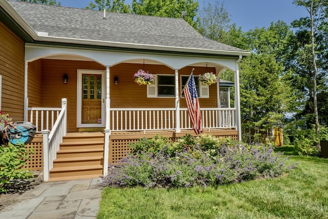 bungalow-style home featuring covered porch