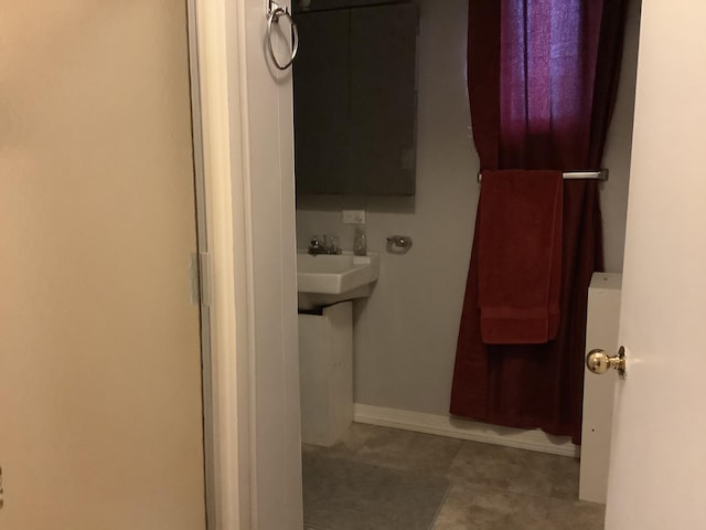 bathroom with sink