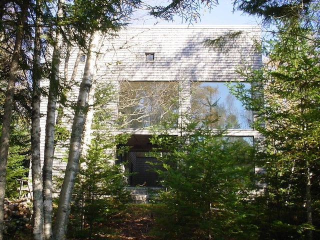 view of side of home