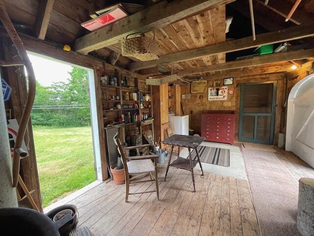38 Kingsbury Ln, Perry, ME 04667 - interior space