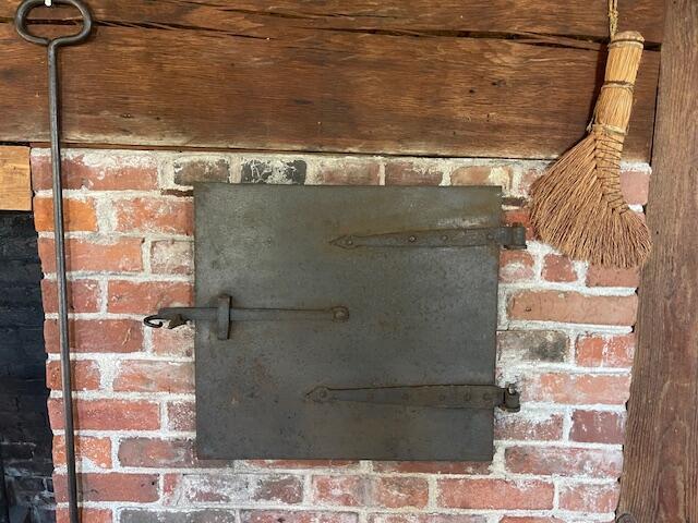38 Kingsbury Ln, Perry, ME 04667 - detailed view of brick wall