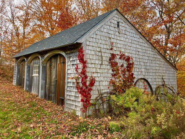 38 Kingsbury Ln, Perry, ME 04667