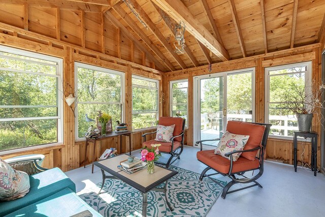 sunroom with vaulted ceiling