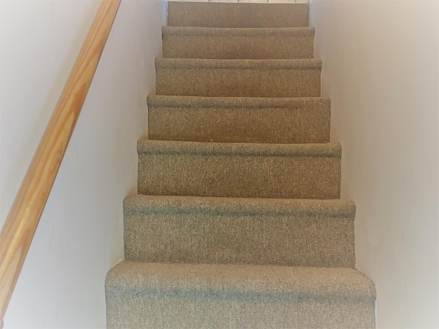 27 Wesley St, Bath, ME 04530 - view of stairs