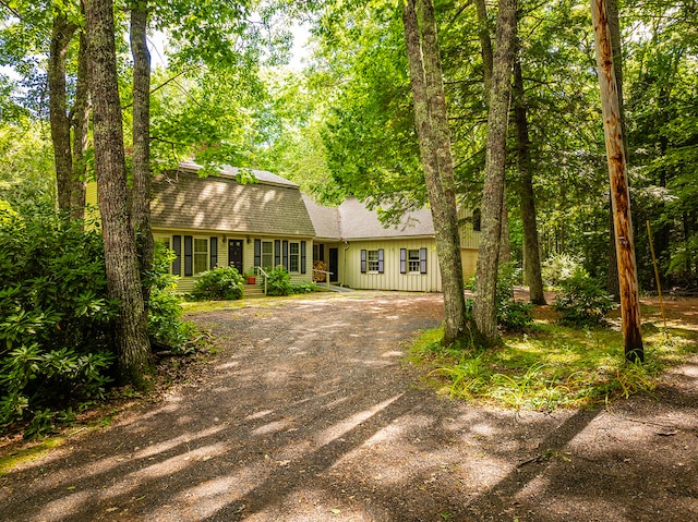 view of front of house