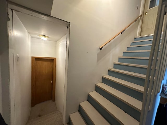 stairs with carpet