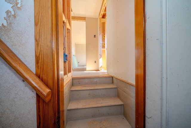 443 S Union Rd, Union, ME 04862 - view of stairs