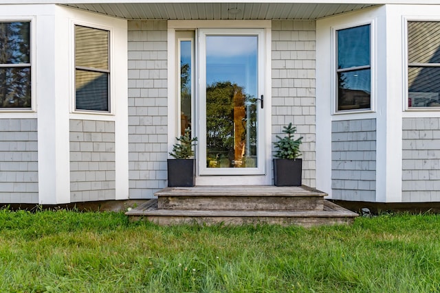 view of exterior entry
