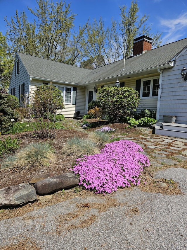 view of front of house