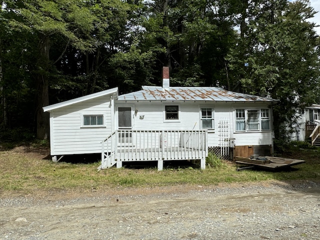 view of front of home featuring a deck