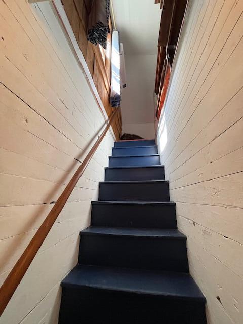 11 Sardine Way, Lubec, ME 04652 - stairs with wooden walls