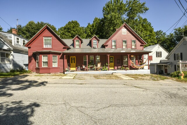 view of front of home with covered porch