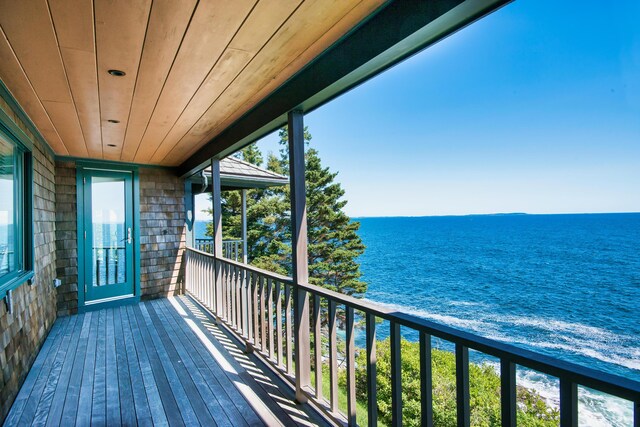 41 Sandpiper Ln, Bristol, ME 04539 - balcony with a water view