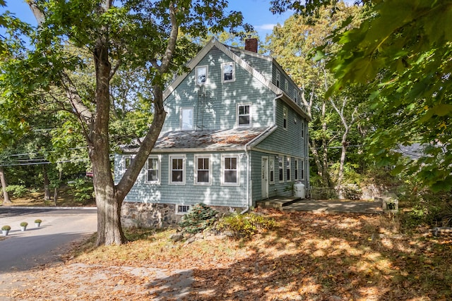 view of front of property