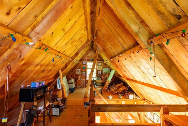 292300 Main Rd, Islesboro, ME 04848 - view of attic