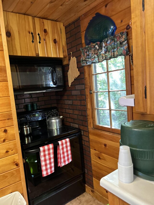 276 S Cove Rd, Willimantic, ME 04443 - photo 16
