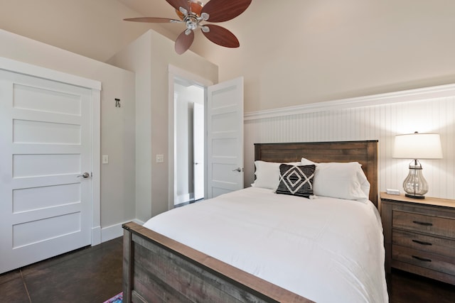 bedroom with ceiling fan