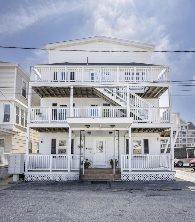 multi unit property featuring covered porch