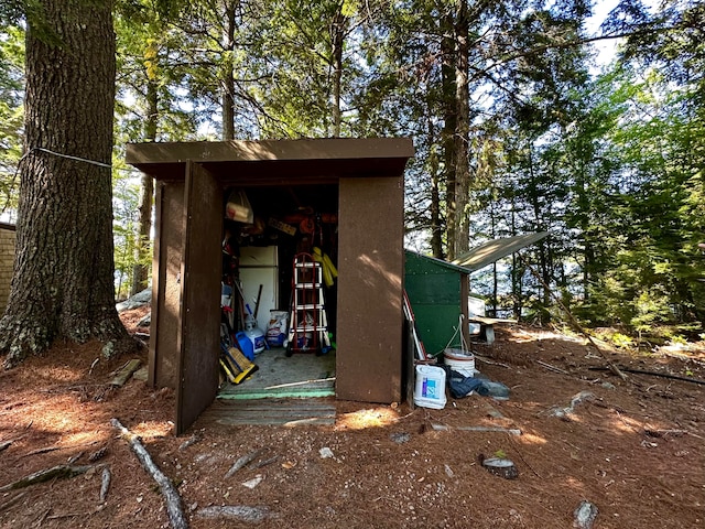 view of outdoor structure