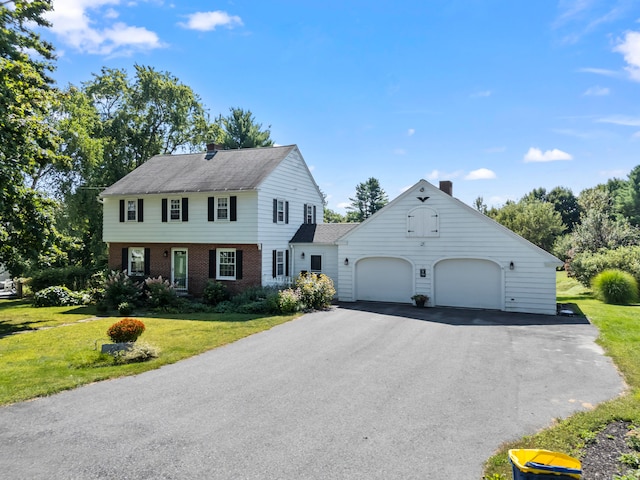 view of front of home with a front yard