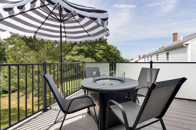 view of wooden deck