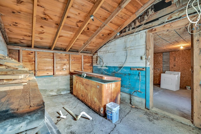 misc room featuring wooden ceiling, washer / clothes dryer, and lofted ceiling