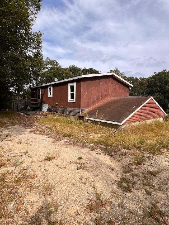 view of side of property