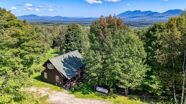 bird's eye view featuring a mountain view