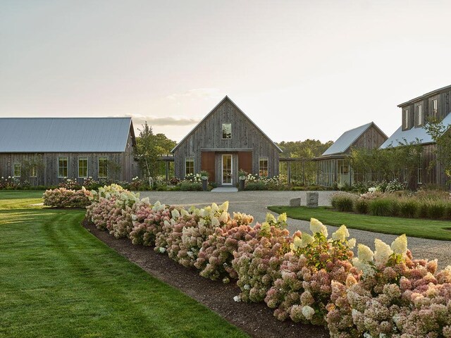 76 N St, Kennebunkport, ME 04046 - exterior space with a yard