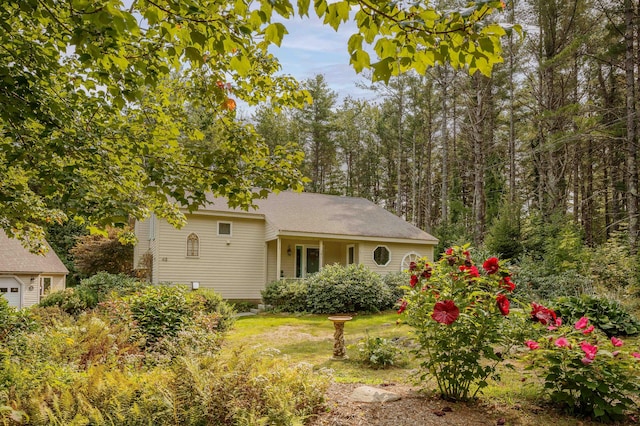 48 Camrock Dr, Rockport, ME 04856 - view of front of home