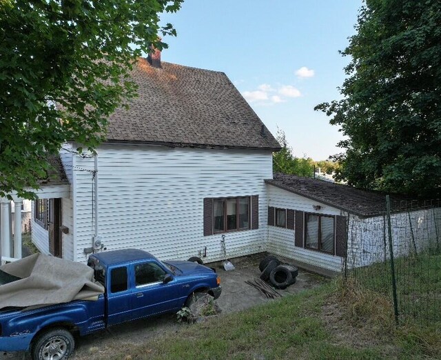 view of property exterior