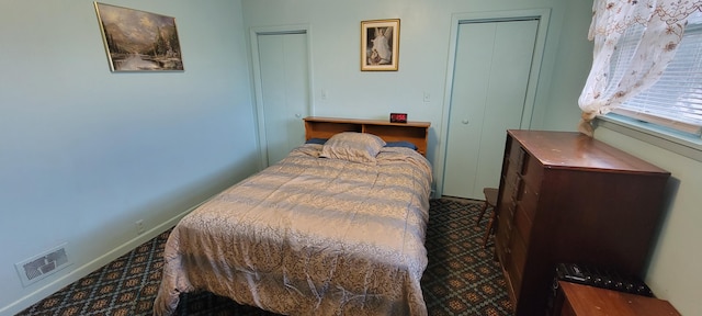 bedroom featuring carpet