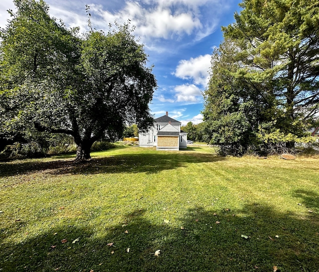 112 S St, Calais, ME 04619 - view of grassy yard
