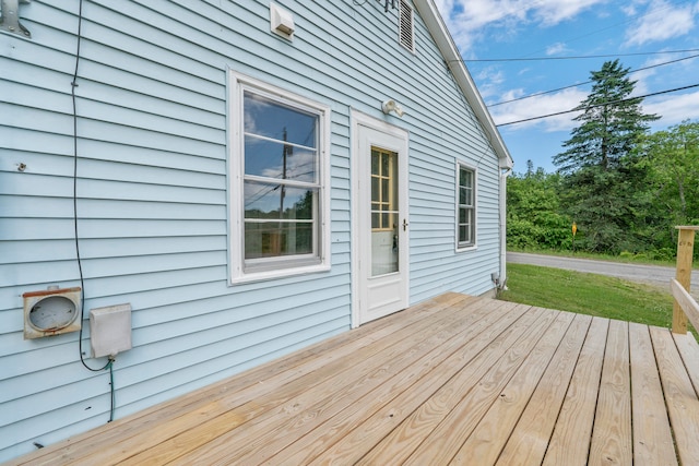 view of wooden deck