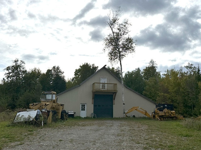 view of outdoor structure