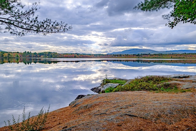 view of water feature featuring a mountain view