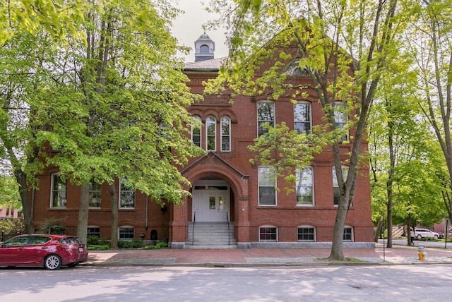 view of front of property with brick siding