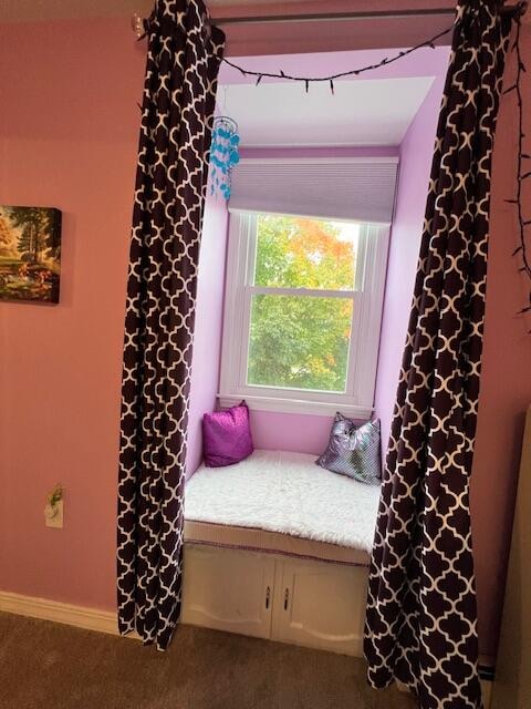 bedroom featuring carpet floors