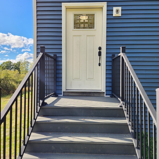 view of entrance to property